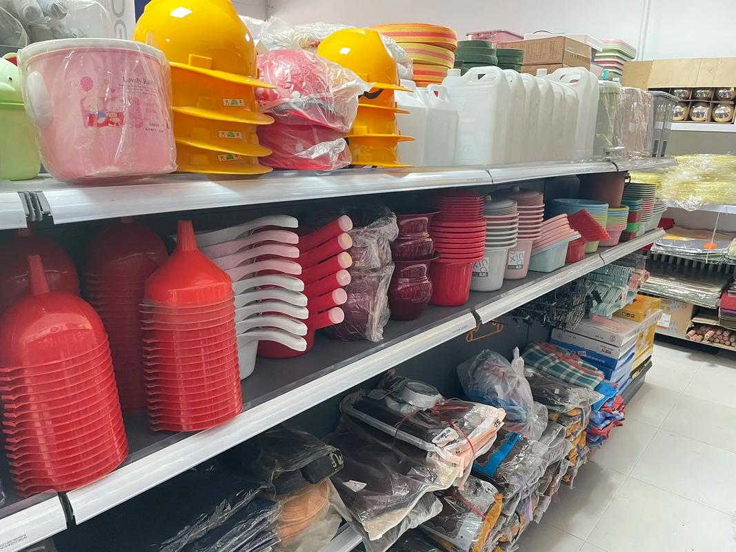 誠信經營，貨真價實——記一家便民的五金雜貨店